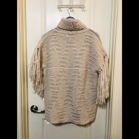 Black Coral Turtleneck Sweater - Picture 2 of 9